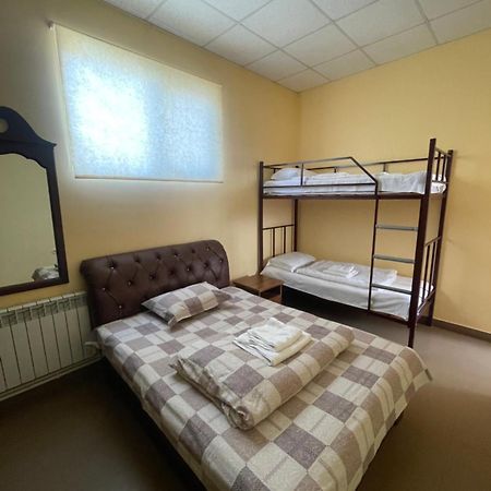Downtown B&B Vanadzor Bagian luar foto