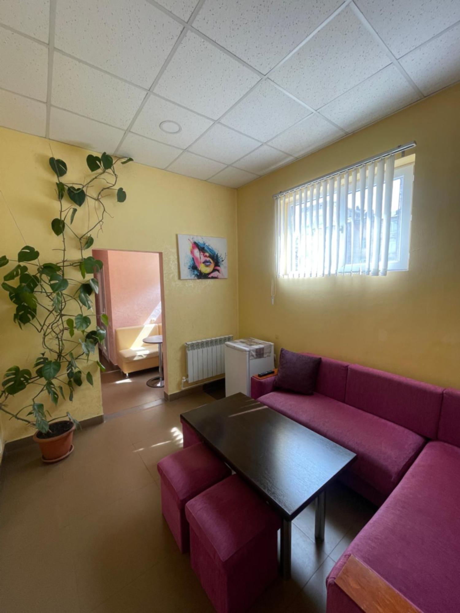 Downtown B&B Vanadzor Bagian luar foto