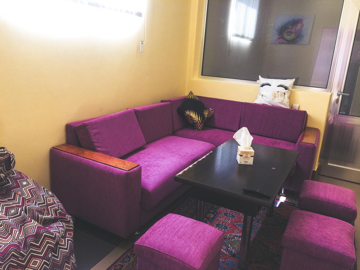 Downtown B&B Vanadzor Bagian luar foto