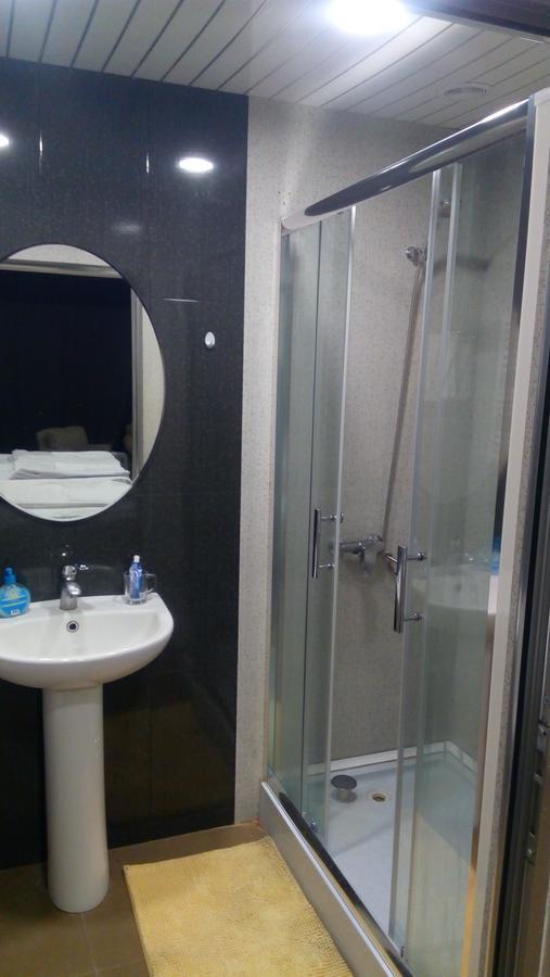Downtown B&B Vanadzor Bagian luar foto