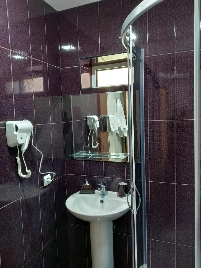 Downtown B&B Vanadzor Bagian luar foto